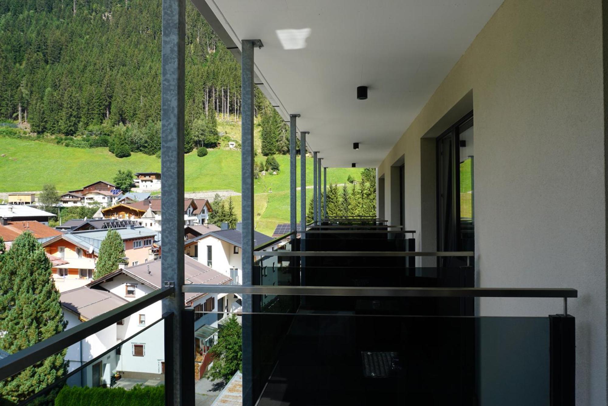 Hotel Alpenkoenigin - Sommer Silvretta Premium Card Inklusive See Exterior foto